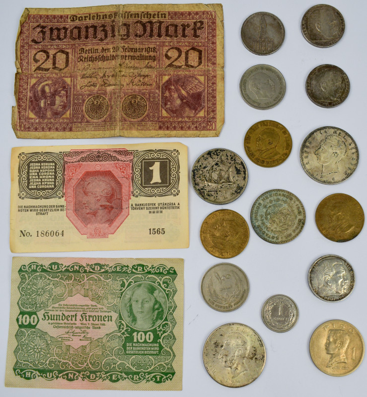 Alle Welt: Tüte mit 15 Münzen, davon 4 x 5 Reichsmark Hindenburg.
 [differenzbe...