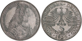 Bundesrepublik Deutschland 1948-2001: 5 DM 1955 G, Markgraf von Baden, Jaeger 390. Feine Kratzer, Grünspan, sonst sehr schön - vorzüglich.
 [differen...