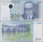Bosnia & Herzegovina: Centralna Banka Bosne i Hercegovine, 200 Konvertibilnih Maraka 2002, P.71 in perfect UNC condition.
 [differenzbesteuert]