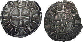 ANJOU, comté
Charles II (1285-1290) : Denier d'argent, croix non cantonnée
 - TTB 45 (TTB++)
Rare ! - légèrement ébréché


B 163, DF 388, P 29-1...