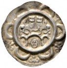 Altdeutsche Münzen und Medaillen 
 Augsburg, Bistum 
 Hartwig II. von Hirnheim 1202-1208 
 Brakteat. Zwei einander zugewandte Leoparden über einem ...