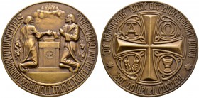 Altdeutsche Münzen und Medaillen 
 Brandenburg-Preußen 
 Freistaat 1918-1933 
 Bronzegußmedaille o.J. unsigniert, Präsent zur Goldenen Hochzeit - a...