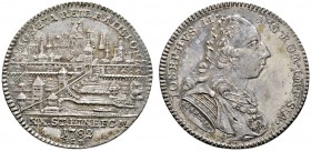 Altdeutsche Münzen und Medaillen 
 Regensburg, Stadt 
 1/2 Konventionstaler 1782. Stempel von J.N. Körnlein. Stadtansicht / Belorbeertes Brustbild K...