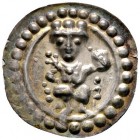 Altdeutsche Münzen und Medaillen 
 Ulm, königliche Münzstätte 
 Heinrich VI. 1190-1197 
 Brakteat 1190/1200. Auf einem Sessel thronender Gekrönter ...