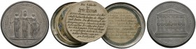 Altdeutsche Münzen und Medaillen 
 Württemberg 
 Zinn-Steckmedaill 
 1813 von J.T. Stettner, auf die Schlachten des Jahres. Die Personifikationen d...