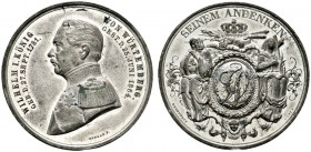 Altdeutsche Münzen und Medaillen 
 Württemberg 
 Wilhelm I. 1816-1864 
 Zinnmedaille 1864 von Sebald und Ott, auf seinen Tod. Brustbild in Uniform ...