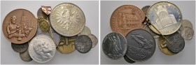 Lots altdeutscher Münzen und Medaillen 
 MEDAILLEN. 20 Stücke: HEILBRONN , Silbermedaille 1969, Bronzemedaille 1974 sowie Abzeichen 1959 des Münzensa...