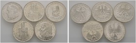 Deutsche Münzen und Medaillen ab 1871 
 Bundesrepublik Deutschland 
 Lot (5 Stücke): 5 DM 1951-1964 &quot;Die ersten Fünf&quot;. Germanisches Museum...