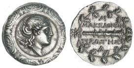 MACEDONIA. Anfípolis. Bajo Roma. Tetradracma (167-148 a.C.). A/ Escudo macedonio con el busto de Artemisa, detrás arco y carcaj. R/ Dentro de corona, ...