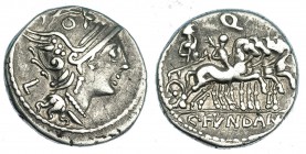 FUNDANIA. Denario. Roma (191 a.C.). R/ Mario en cuádriga a der., jinete sobre uno de los caballos, encima: Q y en exergo: C. FVNDAN. FFC-727. SB-1. MB...