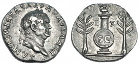 VESPASIANO. Denario. Roma (80-81). A/ Busto laureado a der. R/ Urna sobre columna con escudo con inscripción: S.C; laureles a los lados, encima: E-X. ...