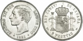 5 pesetas. 1881 *18-81. Madrid. MSM. VII-87. Pequeñas marcas. EBC-/EBC.