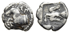 KINGS of THRACE (Odrysian). Sparadokos (Circa 450-440 BC). Diobol.

Obv: ΣΠA forepart of horse left.
Rev: Eagle flying left, holding serpent in beak; ...
