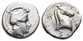THESSALY. Pharsalos. Hemidrachm (circa 424-404 BC).

Obv: Helmeted head of Athena right.
Rev: Φ-Α/ Ρ-Σ(retrograde)
Head of horse right within shallow ...