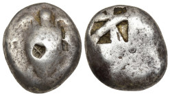 ISLANDS off ATTICA. Aegina. Stater (circa 525-480 BC).

Obv: Sea tortoise.
Rev: Incuse square divided into five triangles.

Meadows Group Iia- IIb; HG...