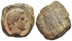 ROMAN EMPIRE. Augustus (27 BC-14 AD). Teracotta Seal.

Obv: Laureate head of Augustus right.
Rev. Blank.

Condition: Extremely fine.

Weight: 3,03 g.
...