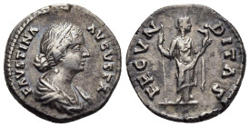 FAUSTINA II (Augusta, 147-175). Denarius. Rome.

Obv: FAVSTINA AVGVSTA.
Draped bust right, wearing a double circlet of pearls around head.
Rev: FECVND...
