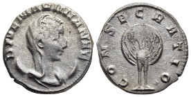 DIVA MARINIANA (Died before 253). Antoninianus. Rome.

Obv: DIVAE MARINIANAE.
Veiled, diademed and draped bust right, set on crescent.
Rev: CONSECRATI...