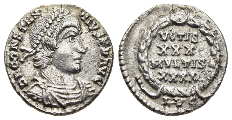 CONSTANTIUS II (337-361). Siliqua. Lugdunum.

Obv: D N CONSTANTIVS P F AVG.
Rose...