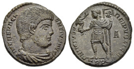 MAGNENTIUS (350-353). Ae Centenionalis. Treveri.

Obv: IM CAE MAGNENTIVS AVG.
Bareheaded, draped and cuirassed bust right.
Rev: FELICITAS REIPVBLICE /...