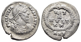 JULIAN II the PHILOSOPHER (360-363). Siliqua. Antioch.

Obv: FL CL IVLIANVS P F AVG
Diademed, draped and cuirassed bust right.
Rev: VOTIS / X / MVLTIS...