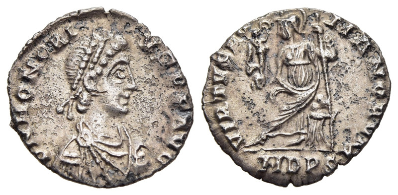 HONORIUS (393-423). Siliqua. Mediolanum.

Obv: D N HONORIVS P F AVG
Diademed, dr...
