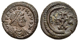 JUSTINIAN I (527-565). Pentanummium. Theoupolis (Antioch).

Obv: Diademed, draped and cuirassed bust right.
Rev: Large C containing monogram.

Sear 24...
