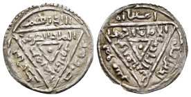 ISLAMIC. Ayyubids of the Yaman. al-'Azîz Sayf al-Islâm Tughtekîn ibn Ayyûb (577-593 AH). Half dirham, no date.

Condition: Good very fine.

Weight: 0,...