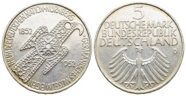 DEUTSCHE MÜNZEN und MEDAILLEN. Bundesrepublik Deutschland. 5 Deutsche Mark, 1952 D. München. Germanisches Museum. 

J. 388.

Erhaltung: Vorzüglich.

G...