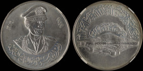 LIBYA: Commemorative non-denominated coin (1979) in silver for the 10th Anniversary of Colonel Qaddafi as President. Bust of Colonel Caddafi facing 3/...