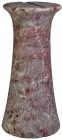 PRÓXIMO Y MEDIO ORIENTE. Ídolo de columna. Reino de Bactria-Margiana (2.500-1.800 a.C.). Mármol rosa. Altura 27,0 cm.