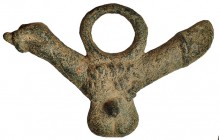 ROMA. Amuleto fálico. Siglo I-III d.C. Bronce. Longitud 7,8 cm.