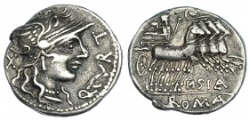 CURTIA. Denario. Norte de Italia (116-115 a.C.). R/ Júpiter en cuadriga a der., debajo MSILA. En exergo ROMA. FFC-669. SB-2. MBC.