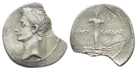 Octavian. Denarius, (20mm, 3.3 g). Italy, 30-29 BC. Obv: Bare head of Octavian left. Rx: Ithyphallic boundary-stone of Jupiter Terminus, surmounted by...