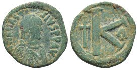 Anastasius I. 491-518. Æ half follis (25mm, 10.6 g). Constantinople mint. DN ANASTASIVS PP AVG, pearl-diademed, draped, and cuirassed bust right / Lar...