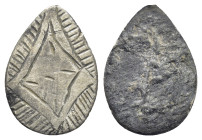 Silver leaf shape amulet. (17mm, 1.13 g)