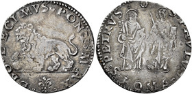 Leone X (Giovanni de’Medici), 11 marzo 1513 – 1 dicembre 1521. 

Giulio, AR 3,07 g. LEO DECIMVS PONT MAX Leone gradiente a s., con la zampa d. su gl...
