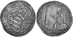 Pio V (Antonio Ghislieri), 7 gennaio 1566 – 1 maggio 1572. 

Testone, AR 9,37 g. PIVS V – PONT MAX Stemma sormontato da triregno e chiavi decussate....