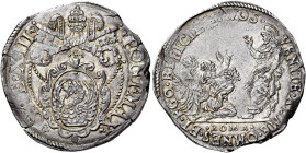 Gregorio XIII (Ugo Boncompagni), 13 maggio 1572 – 10 aprile 1585. 

Testone, AR 8,95 g. GRE XIII – PONT MAX Stemma sormontato da triregno e chiavi d...