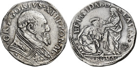 Gregorio XIII (Ugo Boncompagni), 13 maggio 1572 – 10 aprile 1585. 

Testone, AR 9,37 g. GREGORIVS XIII PON M Busto a s., con piviale ornato. Rv. ET ...