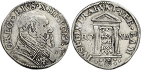 Gregorio XIII (Ugo Boncompagni), 13 maggio 1572 – 10 aprile 1585. 

Testone del Giubileo 1575, AR 9,49 g. GREGORIVS XIII PONT M Busto a d., con pivi...