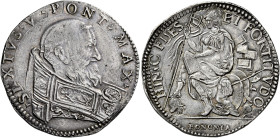 Sisto V (Felice Peretti), 24 aprile 1585 – 27 agosto 1590. Bologna 

Testone, AR 10,17 g. SIXTVS V PONT MAX Busto a d. con piviale ornato. Rv. HINC ...