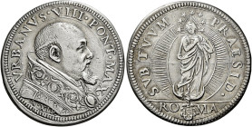 Urbano VIII (Maffeo Barberini), 6 agosto 1623 – 29 luglio 1644. 

Testone anno XIV, AR 9,44 g. VRBANVS VIII PONT MAX Busto a d., con piviale ornato ...