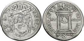 Innocenzo X (Giovanni Battista Pamphilj), 15 settembre 1644 – 7 gennaio 1655. 

Testone del Giubileo 1650 anno VI, AR 9,17 g. INNOC X – P M A VI Ste...