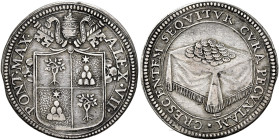 Alessandro VII (Fabio Chigi), 7 aprile 1655 – 22 maggio 1667. 

Giulio, AR 3,12 g. ALEX VII – PONT MAX Stemma sormontato da triregno e chiavi decuss...