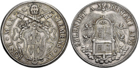 Clemente IX (Giulio Rospigliosi), 20 giugno 1667 – 9 dicembre 1669. 

Piastra, AR 31,82 g. CLEMENS IX – PONT MAX Stemma sormontato da triregno e chi...