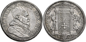 Clemente X (Emilio Altieri), 29 aprile 1670 – 22 luglio 1676. 

Testone del Giubileo 1675, AR 9,59 g. CLEMENS X PONT MAX A IVB Busto a d., con camau...