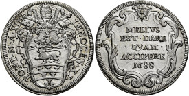 Innocenzo XI (Benedetto Odescalchi), 21 novembre 1676 – 12 agosto 1689. 

Testone anno XIII/1688, AR 9,09 g. INNOCEN XI – PONT M A XIII Stemma sormo...