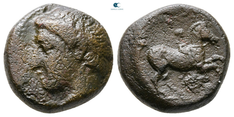 Kings of Macedon. Uncertain mint. Philip II of Macedon 359-336 BC.
Bronze Æ

...
