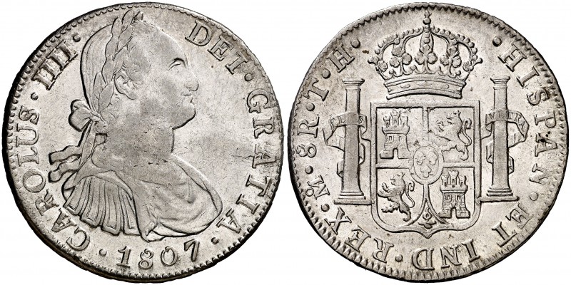 1807. Carlos IV. México. TH. 8 reales. (Cal. 707). 26,93 g. Leves marquitas. Bri...
